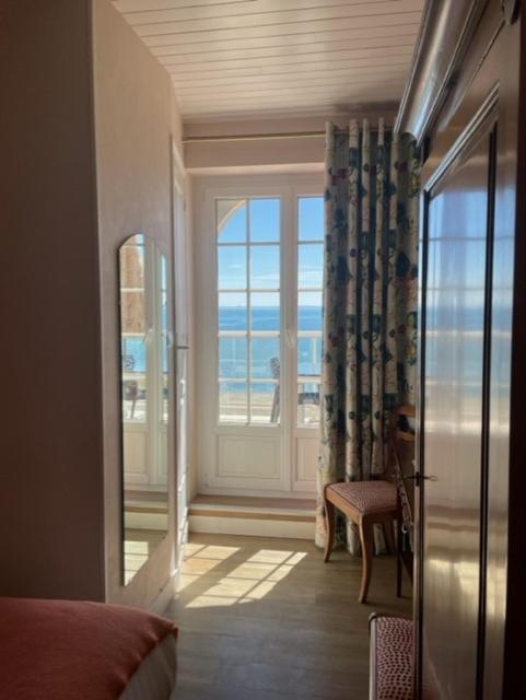 De La Pointe Du Grouin Hotel 3*